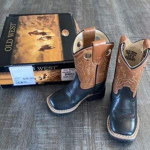 Old West boots baby boy size 5.0 black /brown